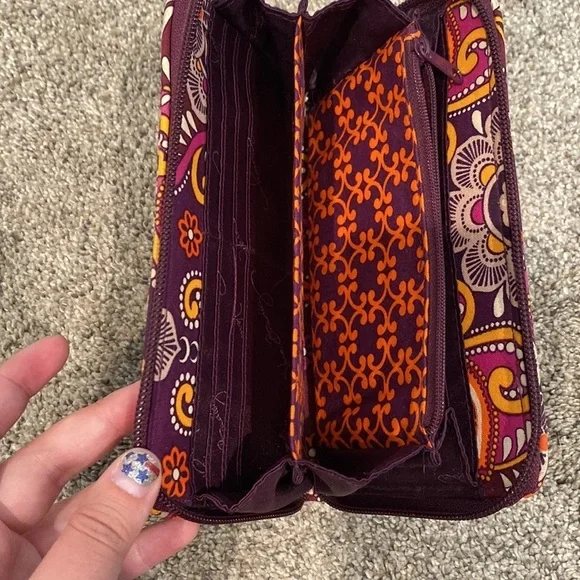 Maroon Paisley Patterned Vera Bradley Wallet - Picture 5 of 6